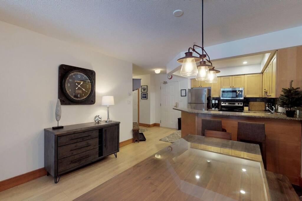 Powderhorn By Whistler Blackcomb Vacation Rentals Exteriör bild