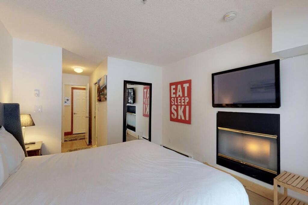 Powderhorn By Whistler Blackcomb Vacation Rentals Exteriör bild
