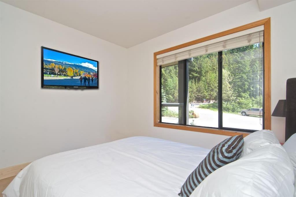 Powderhorn By Whistler Blackcomb Vacation Rentals Exteriör bild